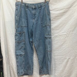 Wild fable cargo jeans light wash wide leg cut